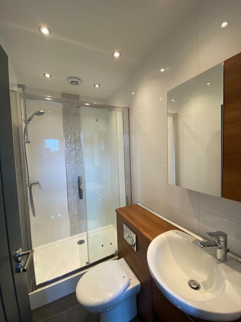 Modern 2bed Flat Chiswick * Londen